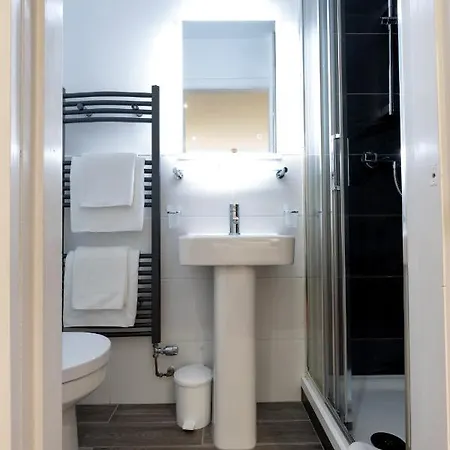 ザ ブリタニア エルターウォーター