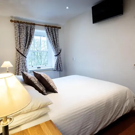 Отель The Britannia Элтеруотер